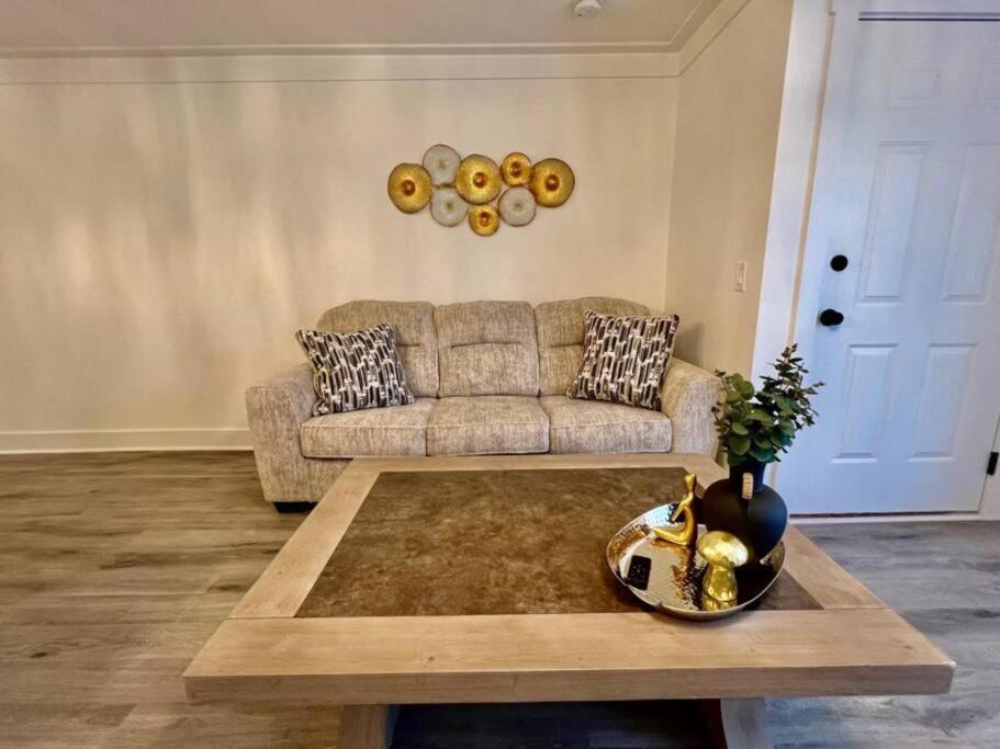 Luxury City Loft In Gainesville B Extérieur photo