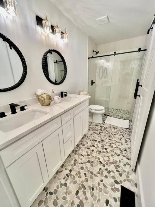 Luxury City Loft In Gainesville B Extérieur photo