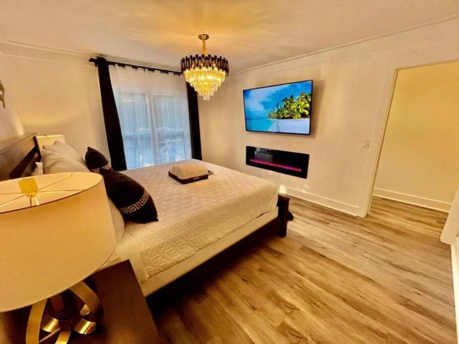 Luxury City Loft In Gainesville B Extérieur photo